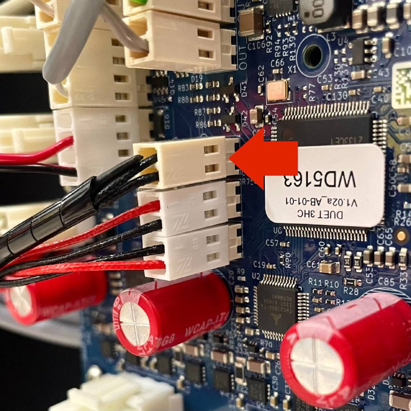 Chamber temperature sensor connector on the mainboard