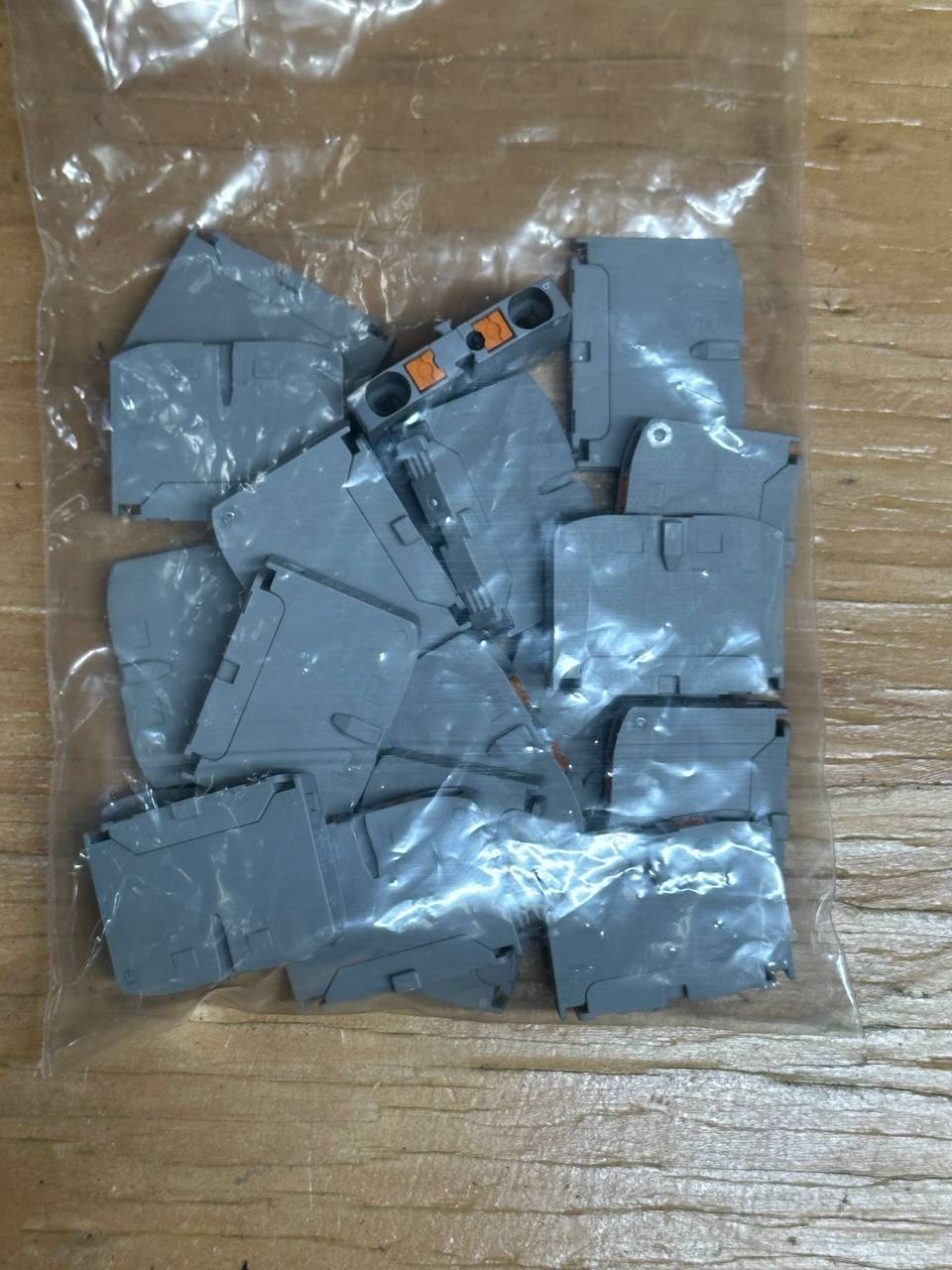 Distribution block part