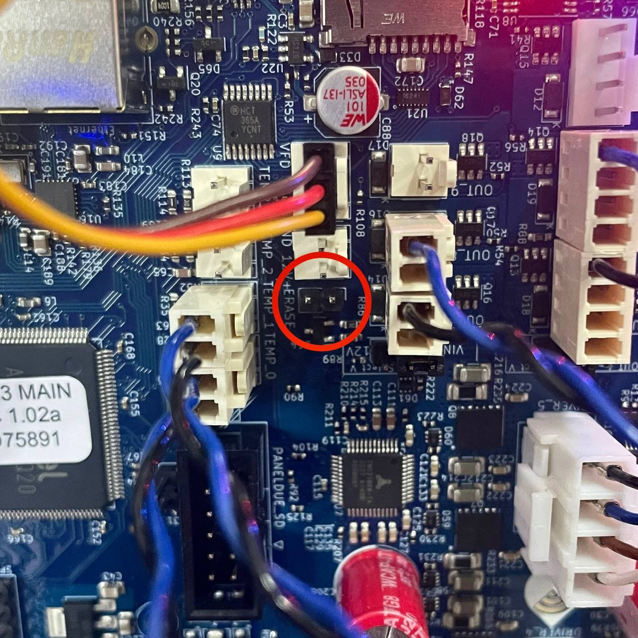Jumper cap placed on erase pins