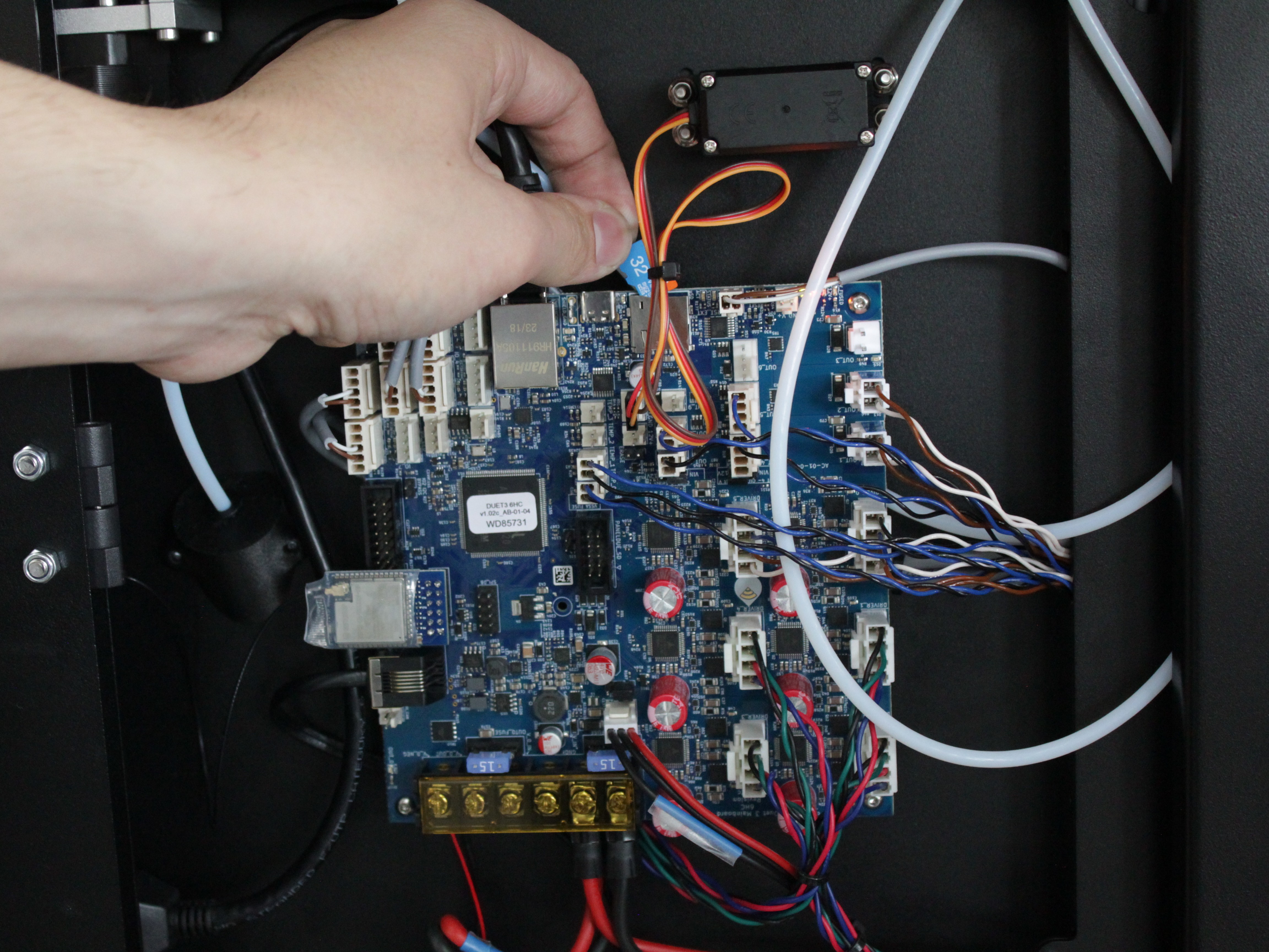 Reinserting micro SD card into mainboard slot