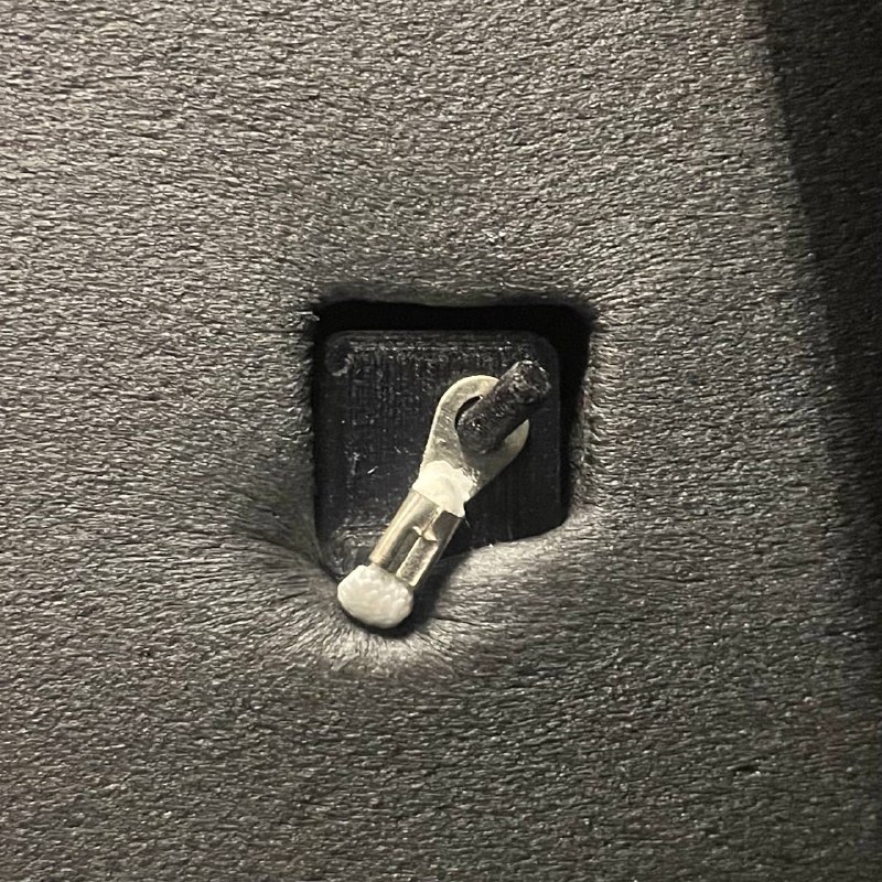 New chamber sensor mounted in its holder