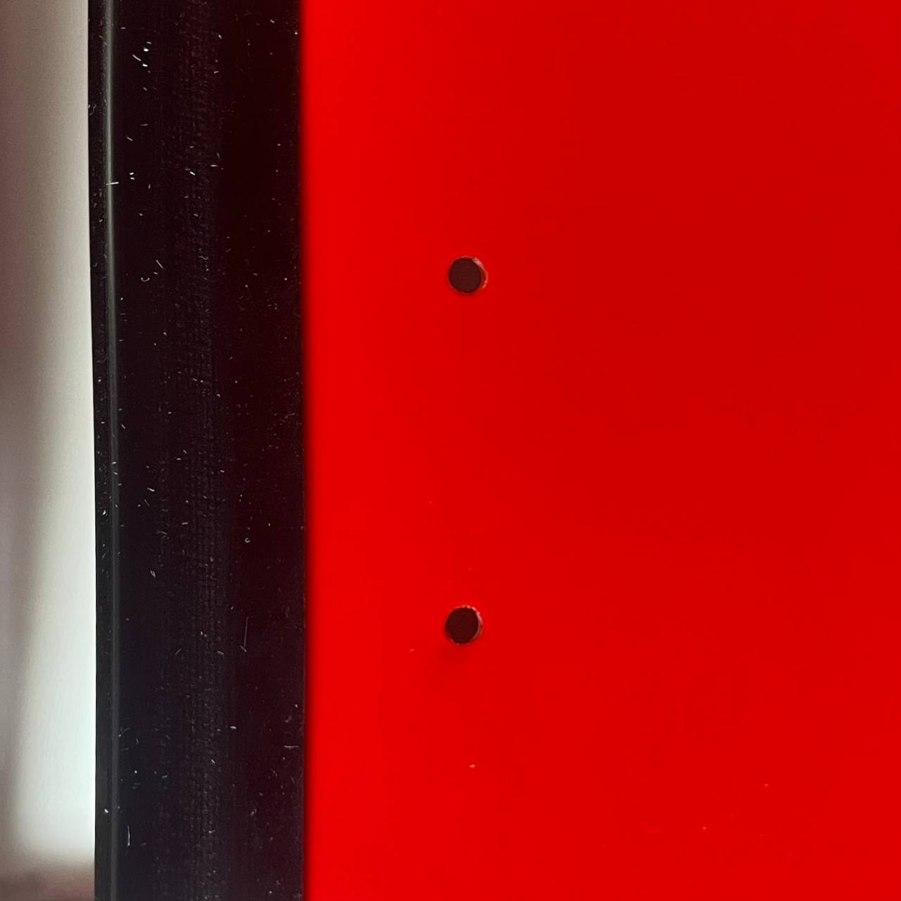 Re-attaching lid hinges
