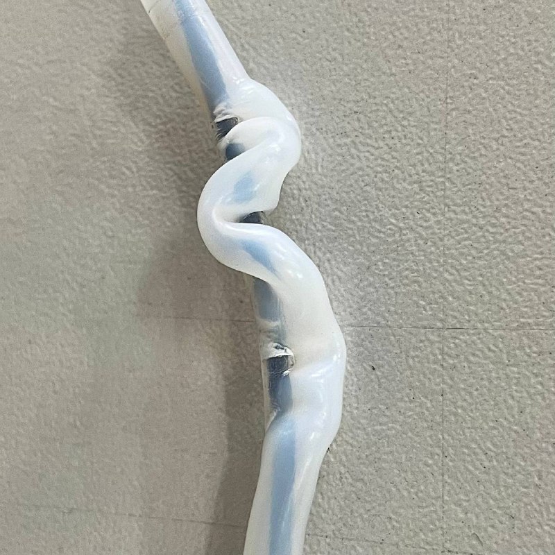Damaged vs reusable PTFE tube comparison