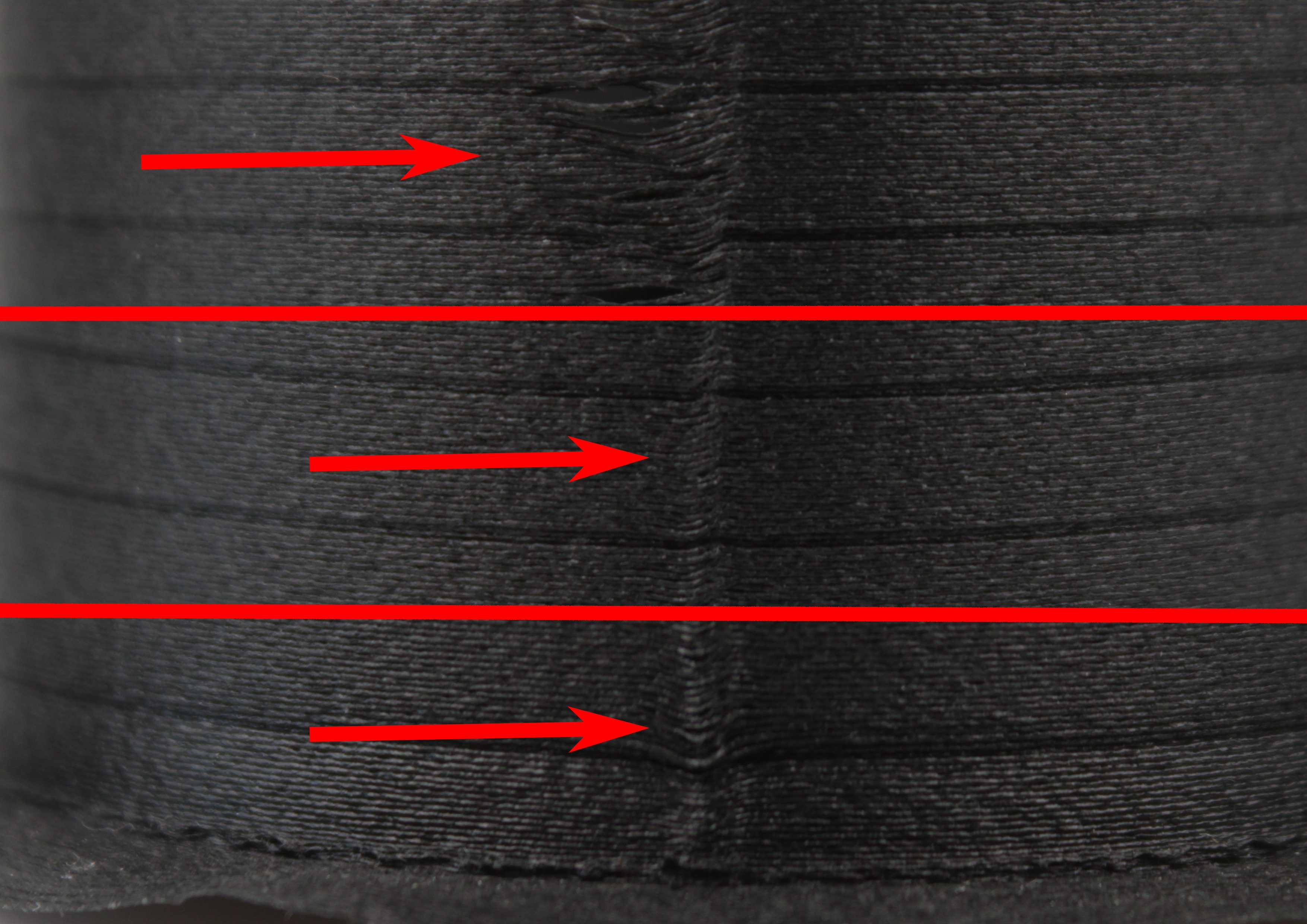 Close-up of a single seam showing a gap at the top, an even seam in the middle, and a bulge at the bottom