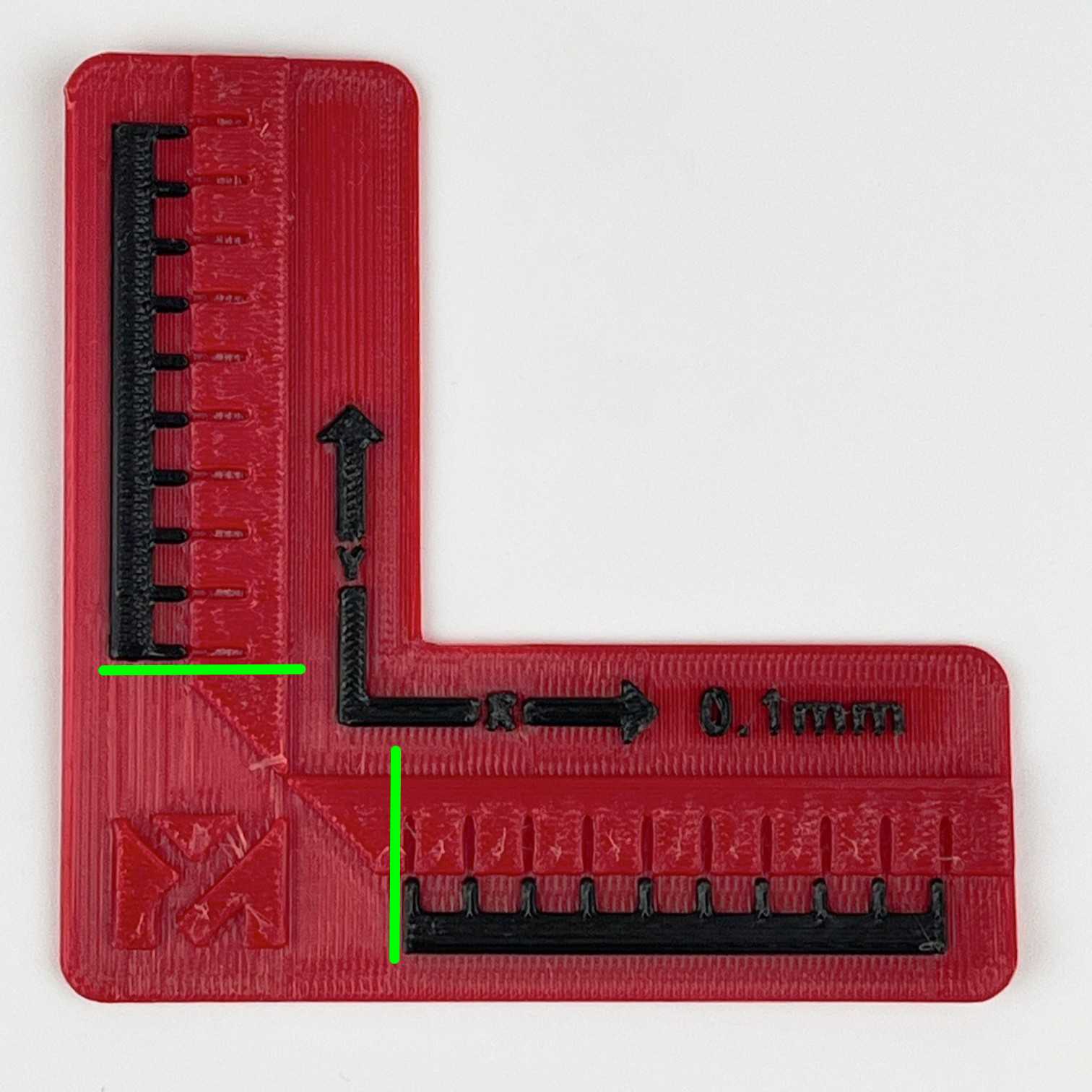 Linear Alignment Test print after correction - black T1 scale aligned with the red T0 graduations
