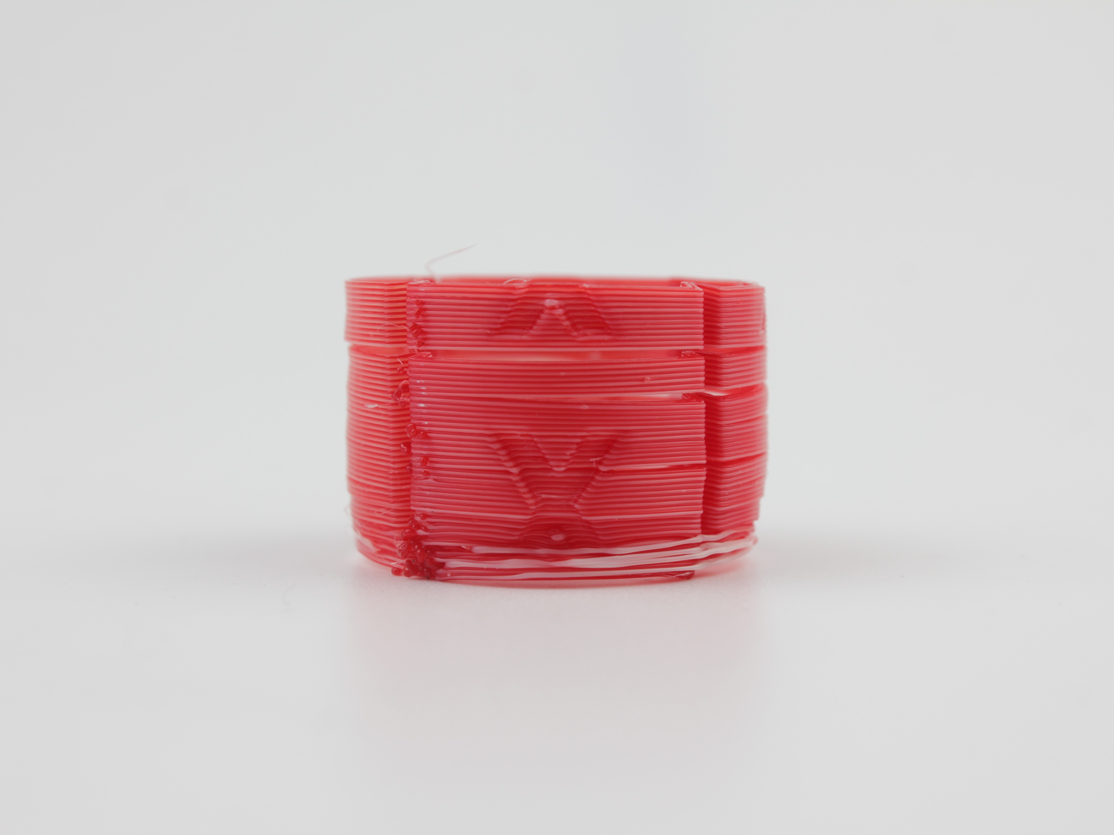 Cylinder showing alignment progression - misaligned bottom, aligned top