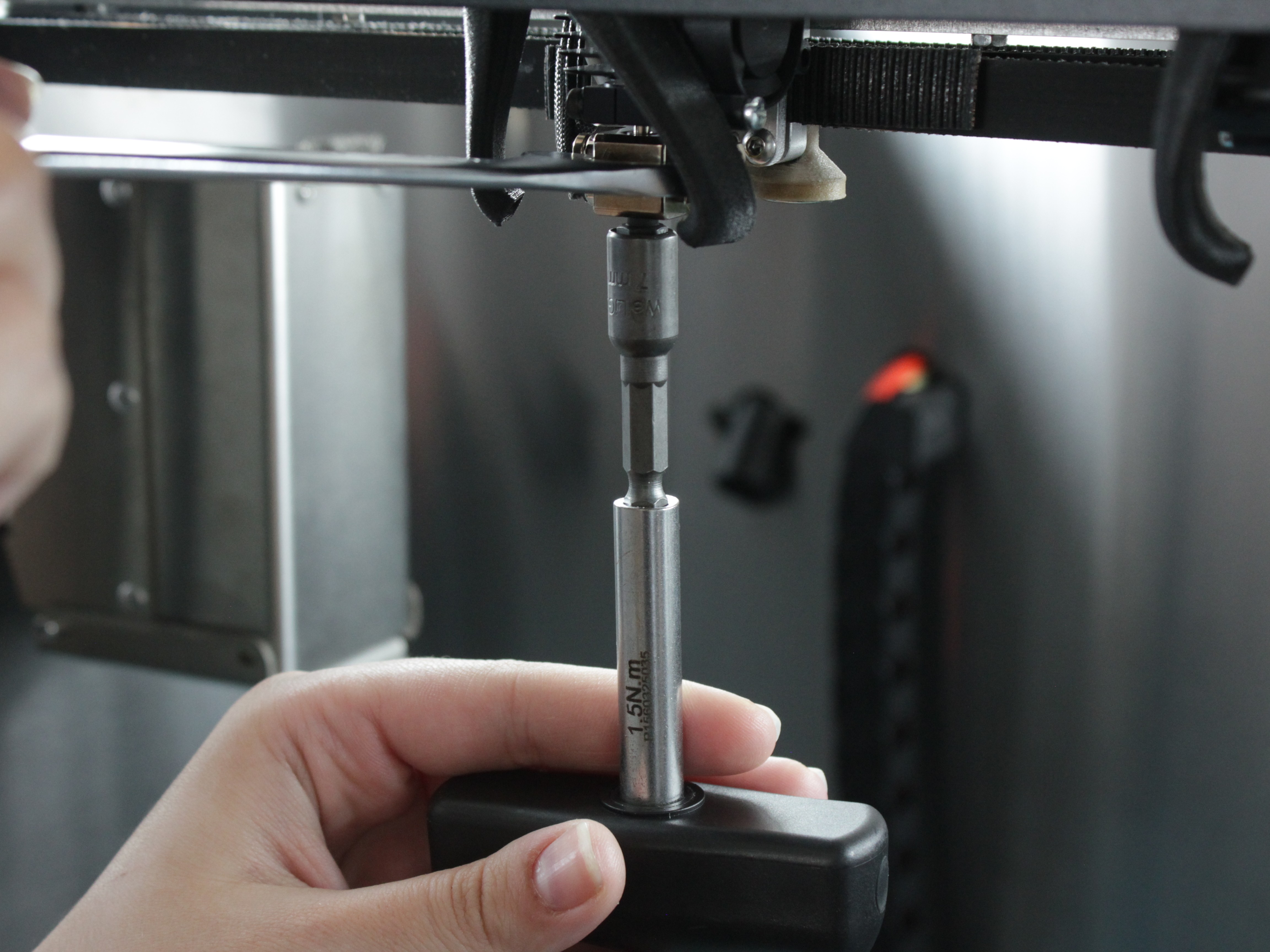 7mm torque wrench removing nozzle from heater block