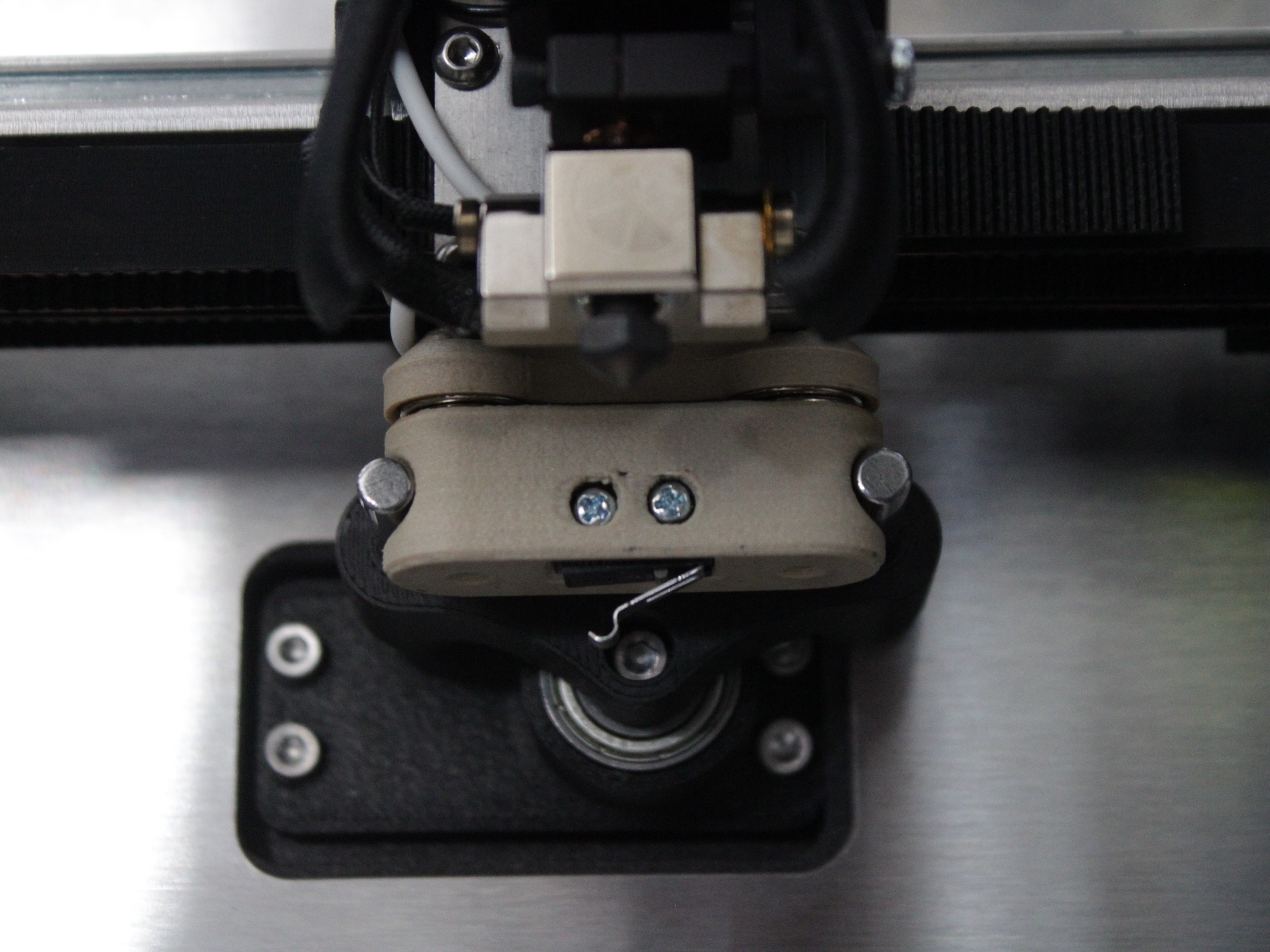 Front view \u2013 probe holder centered over the dock with equal gap on both sides